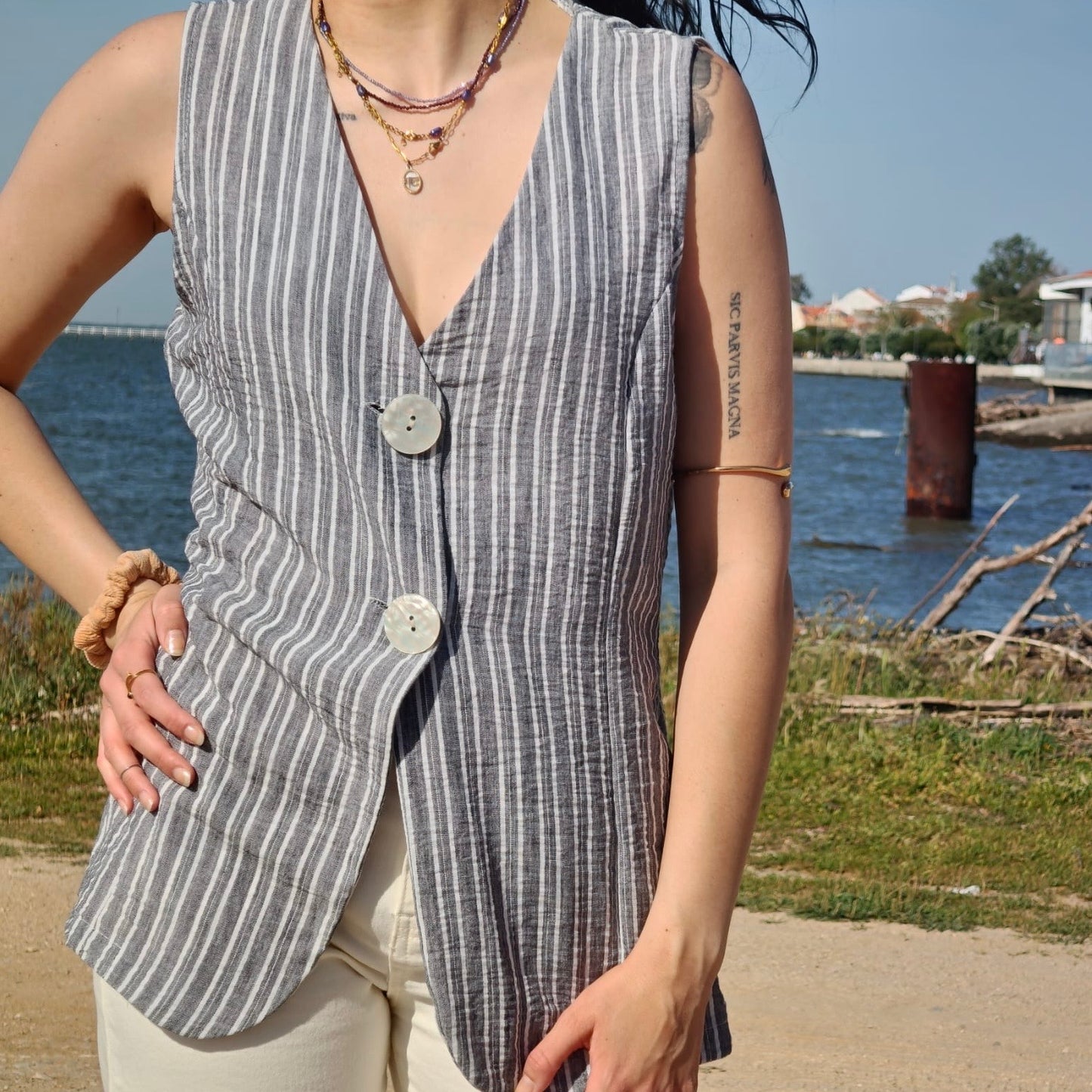 CONJUNTO LINHO COM RISCAS